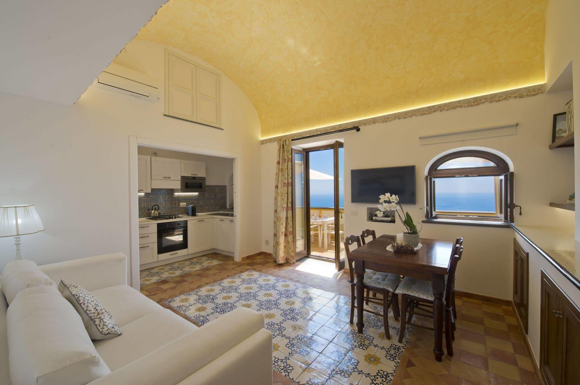 Golden Vaults Praiano Exteriör bild
